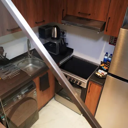 2Br Skyhome At Jade Masdar City Al Qurayyah Extérieur photo