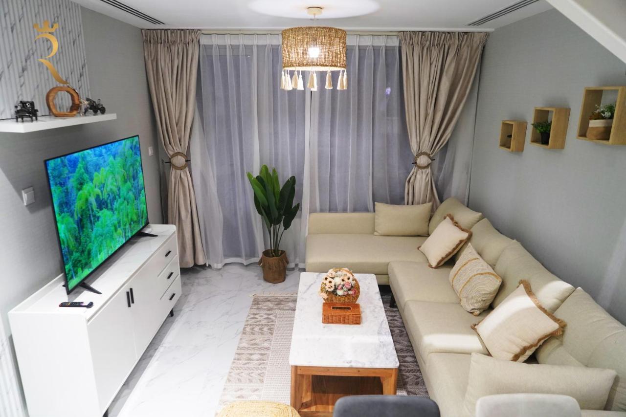 Appartement 2br Skyhome At Jade Masdar *