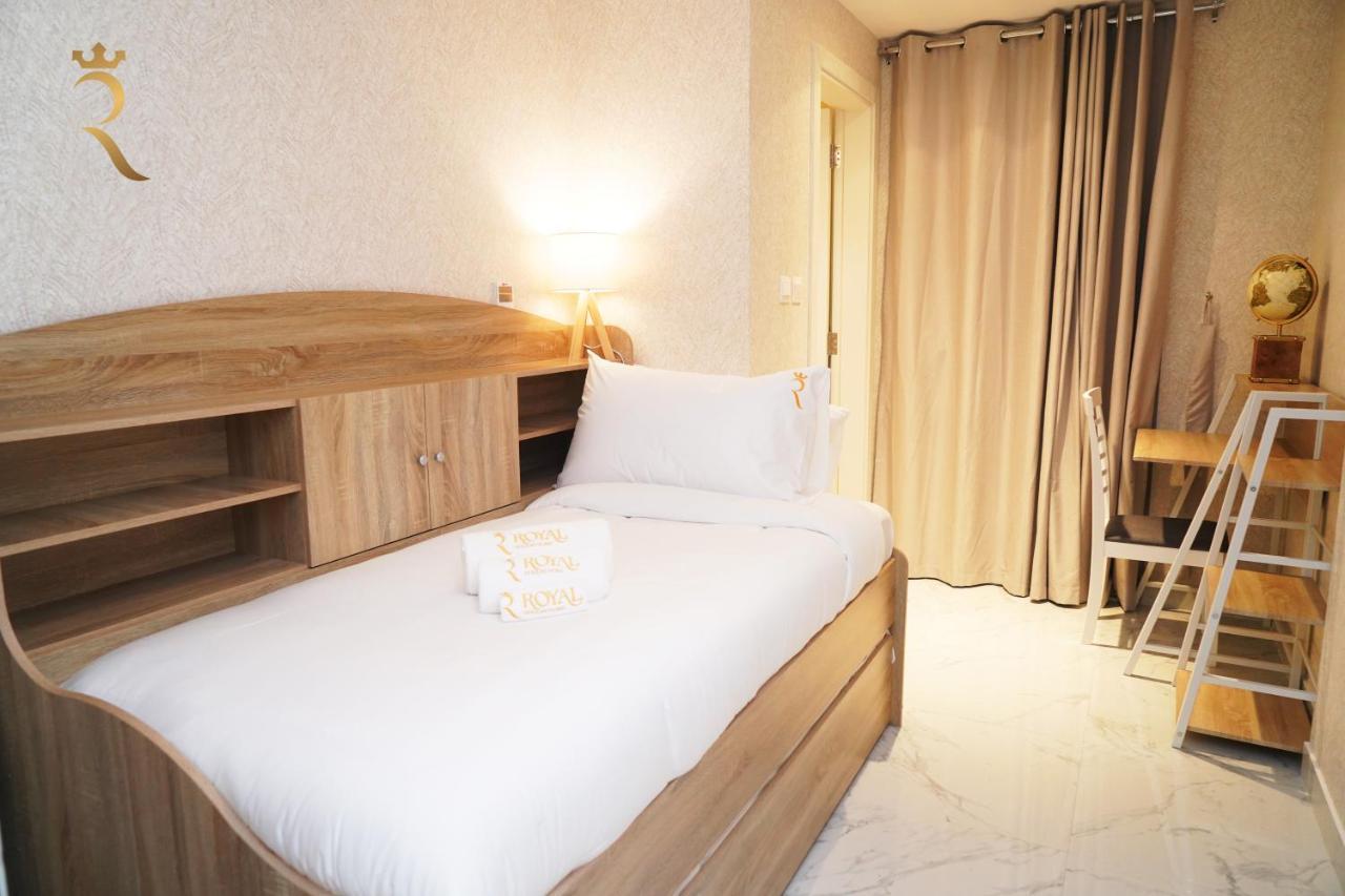 2br Skyhome At Jade Masdar * Al Qurayyah